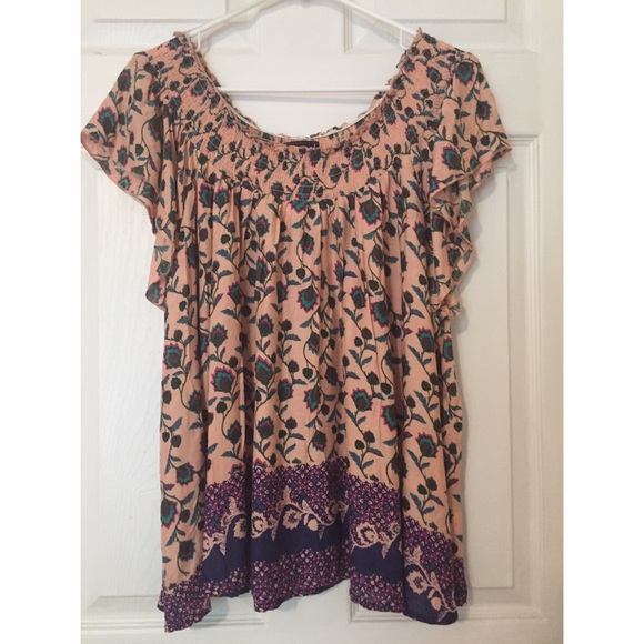 Peach Flower Sleeveless Smock Top