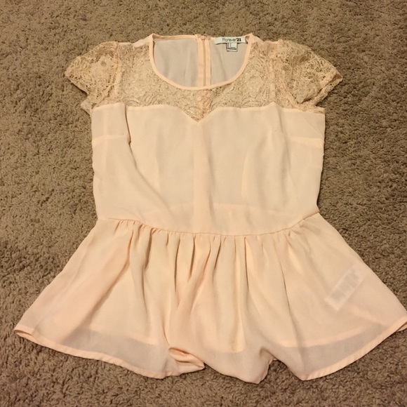 Light Pink Peplum top - Picture 1 of 3
