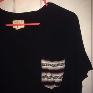 UO POCKET TEE