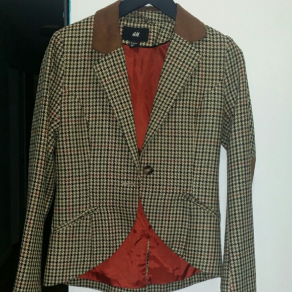 H&M Houndstooth Blazer with Elbow Patches.