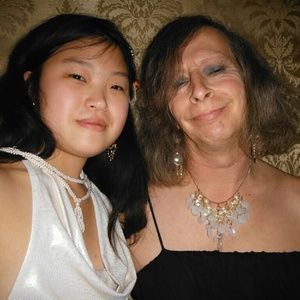 Hello, Im The Posher Meejoo