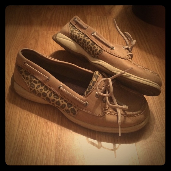Animal print leopard print sperry boat shoes