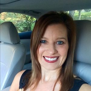 Meet your Posher, Nichole