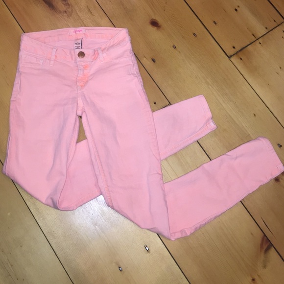 Pink legging pants