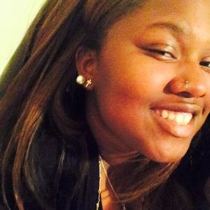 Meet your Posher, April