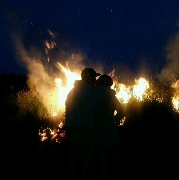 Meet your Posher, Stephanie - Picture 2 of 4