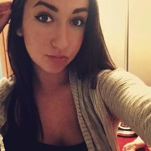 Meet your Posher, Zoe