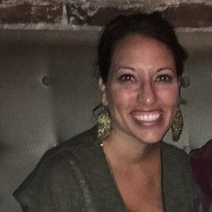 Meet your Posher, Carla