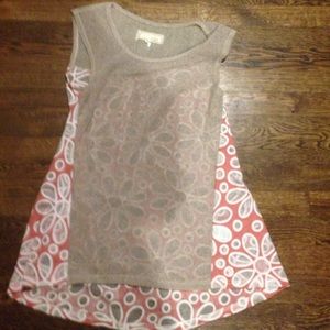 Super cute flower top