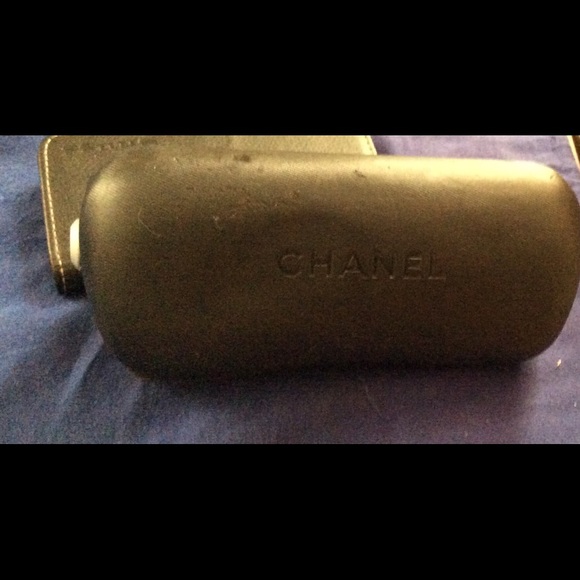 CHANNEL GLASSES - Picture 2 of 4