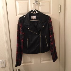 💕SALE💕 Pleather and plaid jacket