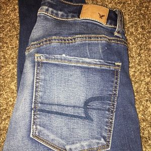 American Eagle High Waisted Jeans