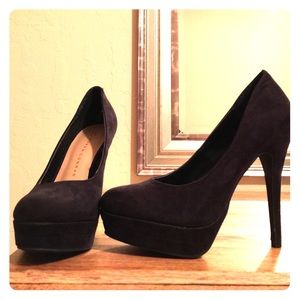 LC Lauren Conrad black suede stilettos