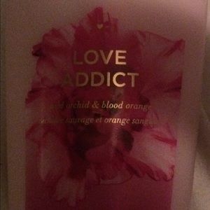 Victoria secret hydrating body lotion