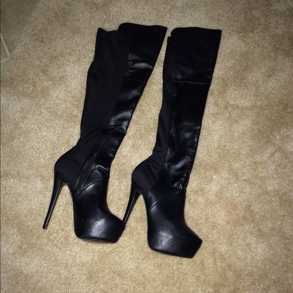 Steve Madden knee boots