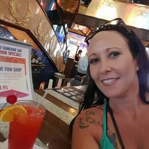 Meet your Posher, Carol