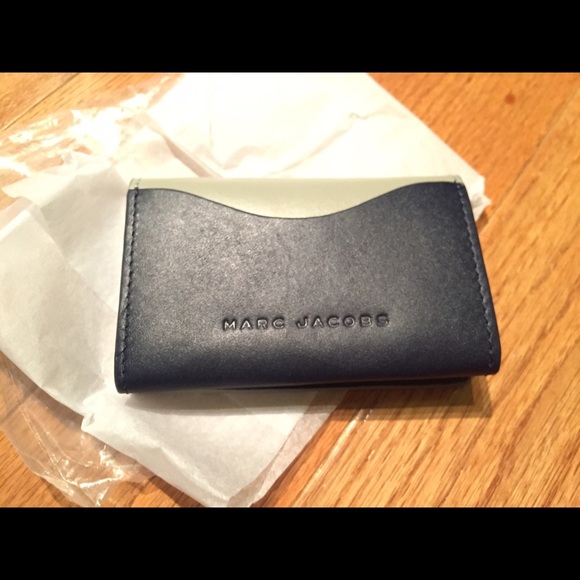Marc Jacobs card wallet - Picture 2 of 4