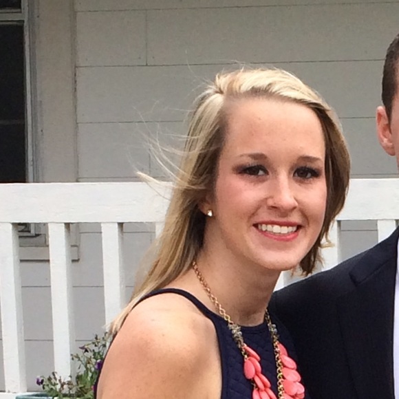 Meet your Posher, Kim - Picture 1 of 1