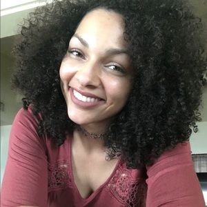 Meet your Posher, Christina