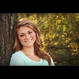 Meet your Posher, Madesyn