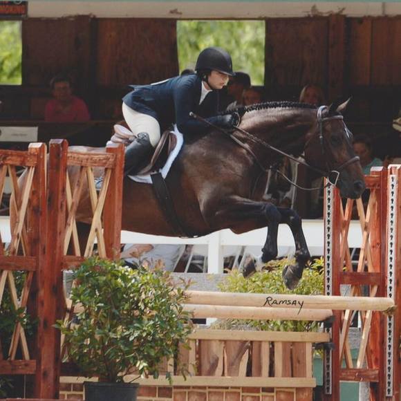 Meet your Posher, Camila - Picture 1 of 1