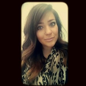 Meet your Posher, Abby