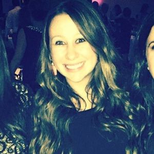 Meet your Posher, Christina