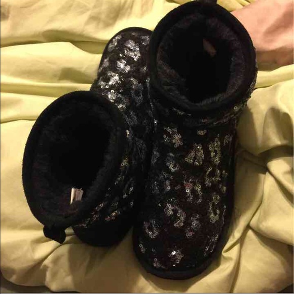 🚨🚨🚨 SOLD 🚨🚨🚨🚨Victoria secret boots