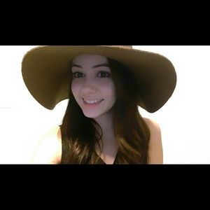 Meet your Posher, Annette