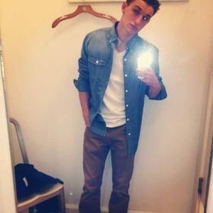 Meet your Posher, Blake