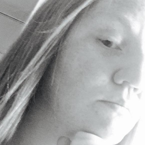 Meet your Posher, Teri