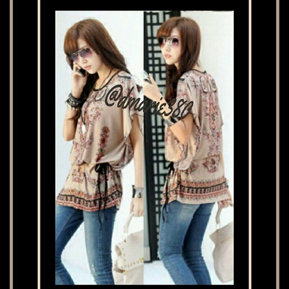 🌟 Very Stylish and beautiful top🌟 - Picture 3 of 4