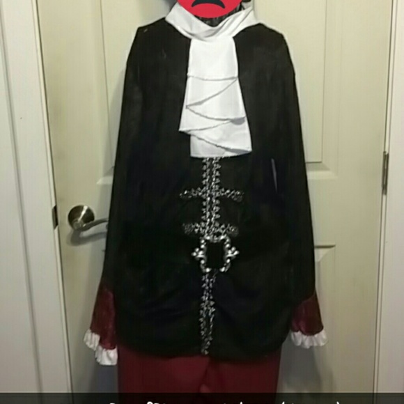 MENS PIRATE COSTUME