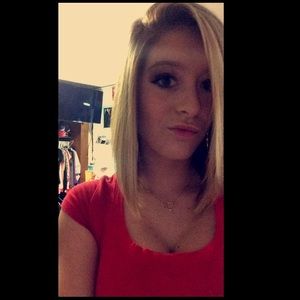 Meet your Posher, Ashton