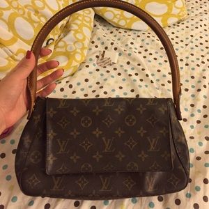 Louis Vuitton purse