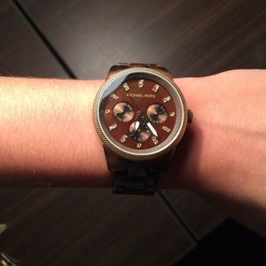 Tortoise Michael Kors watch gold