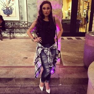 Meet your Posher, Rosemary