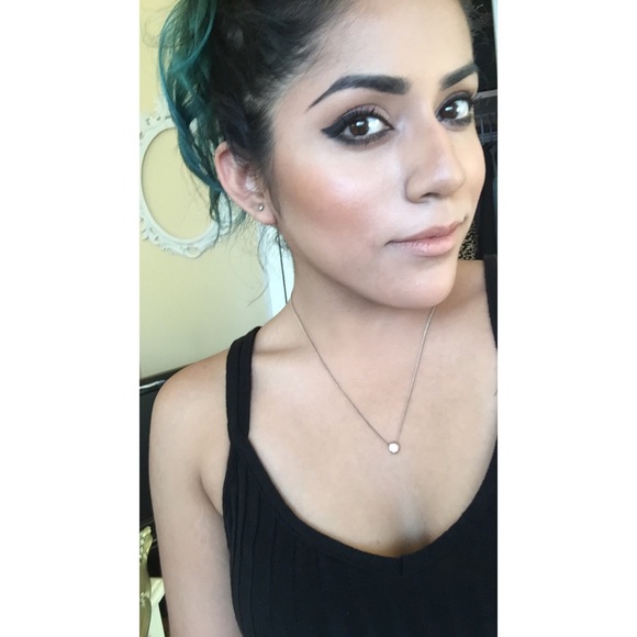 Meet your Posher, Marisa - Picture 1 of 1
