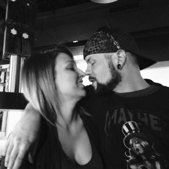 Meet your Posher, Amanda - Picture 1 of 1