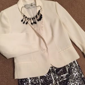 Cream/white button blazer. Forever 21, medium.