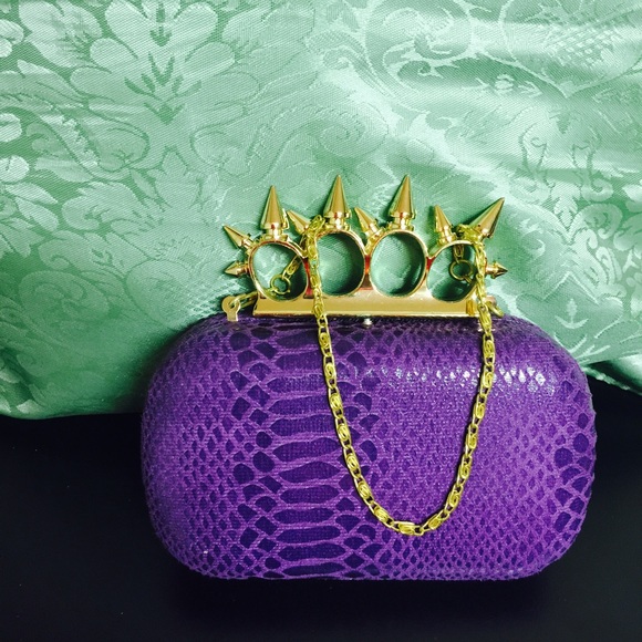 👛Fun Purple Clutch👛