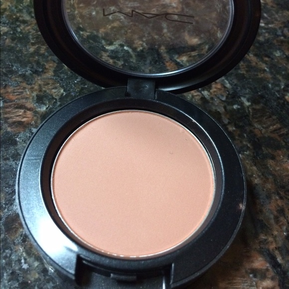 MAC Gingerly blush