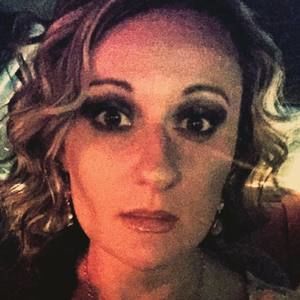 Meet your Posher, Monyka