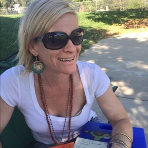 Meet your Posher, Jenny