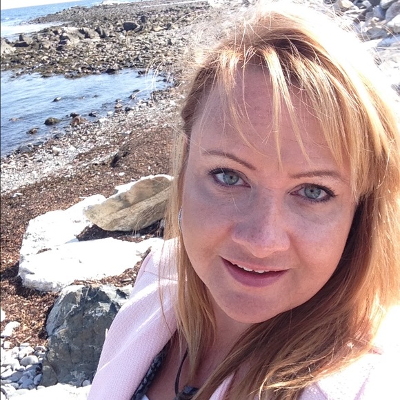 Meet your Posher, Kerri