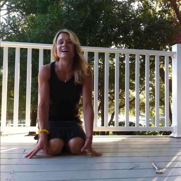 Meet your Posher, Amy