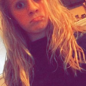 Meet your Posher, Kiley