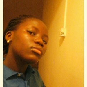 Meet your Posher, Karine