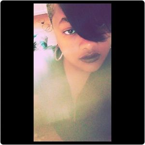 Meet your Posher, Gabriella