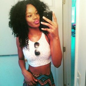 Meet your Posher, Virginia